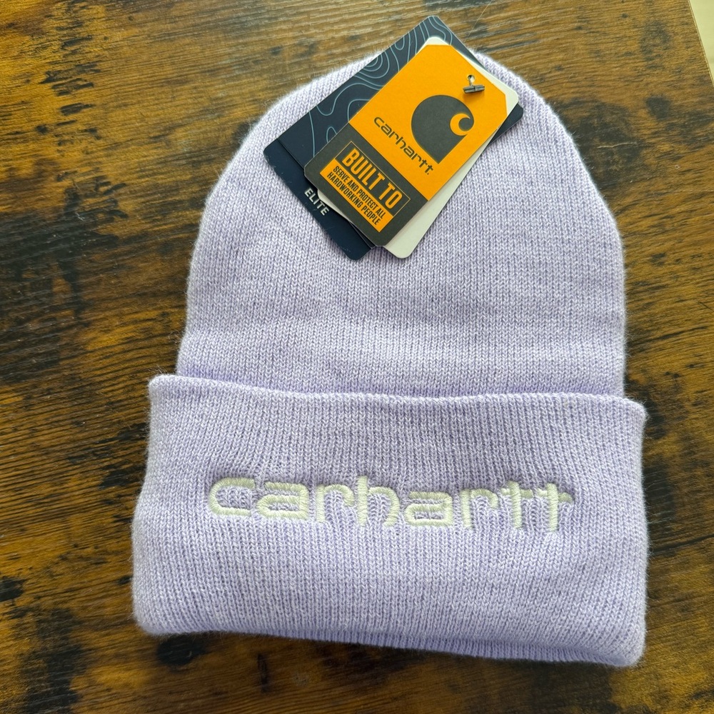 New With Tags! Women’s Purple Carhartt Beanie